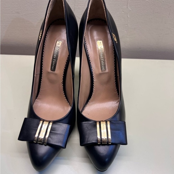 marino fabiano Shoes - NWT Made in Italy Marino Fabiani Elegant Black Leather Heels with Bow